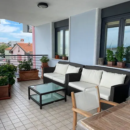 Costa Azzurra 아파트 *